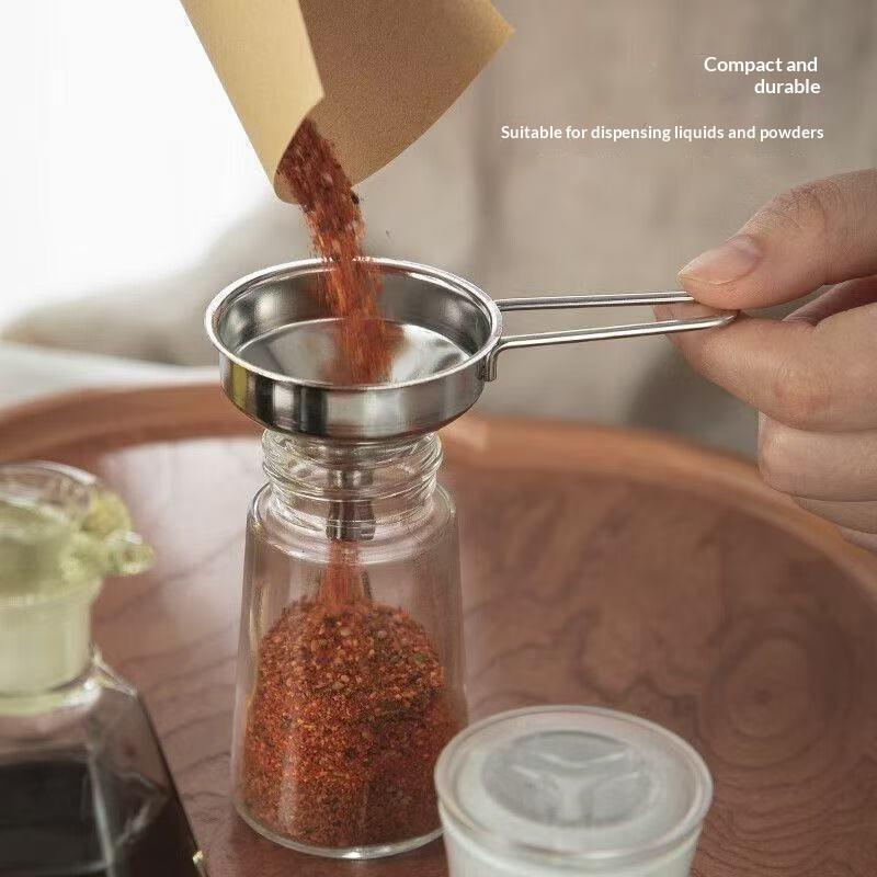 Imbuto in acciaio inossidabile - Kitchen Gadgets Small recensione e prezzo